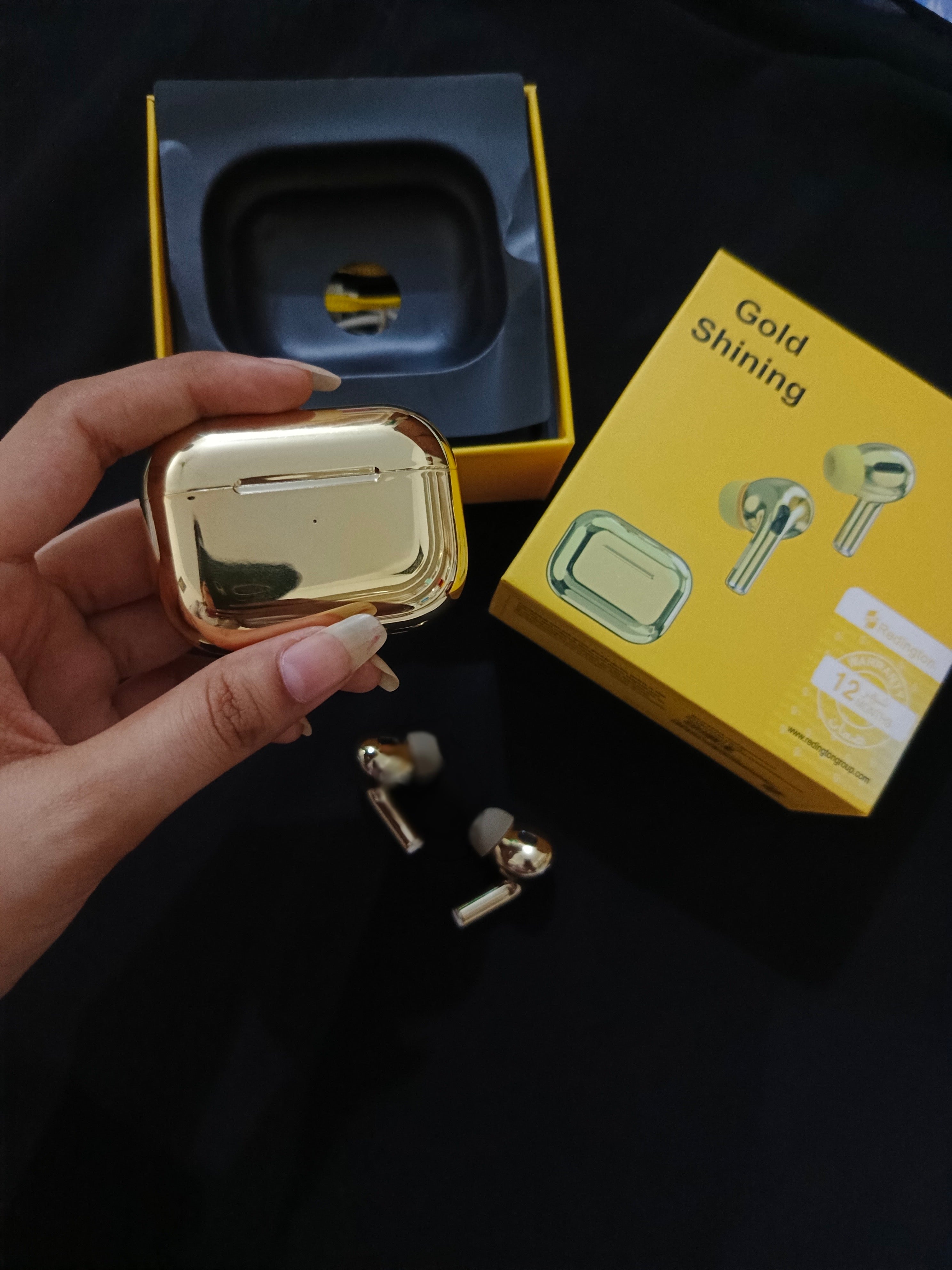 Pro 2 Wireless Earbuds (GOLD SHINING)