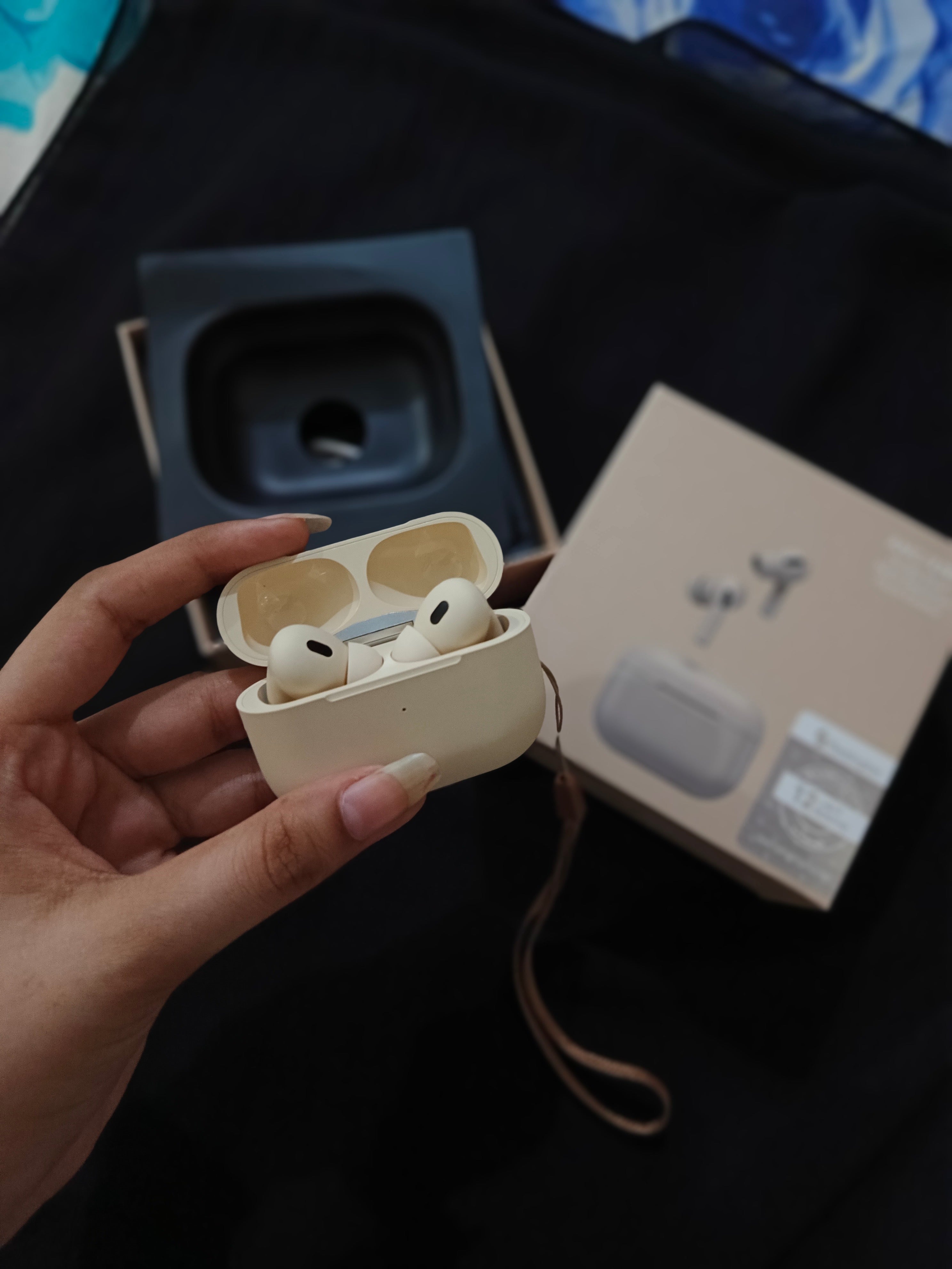 Pro 2 Wireless Earbuds (BEIGE)