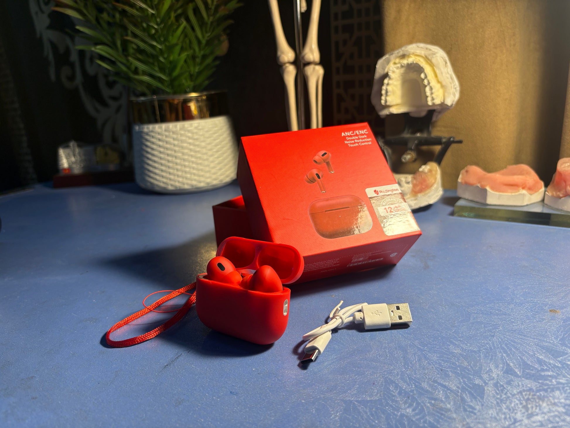 Pro 2 Wireless Earbuds (RED)