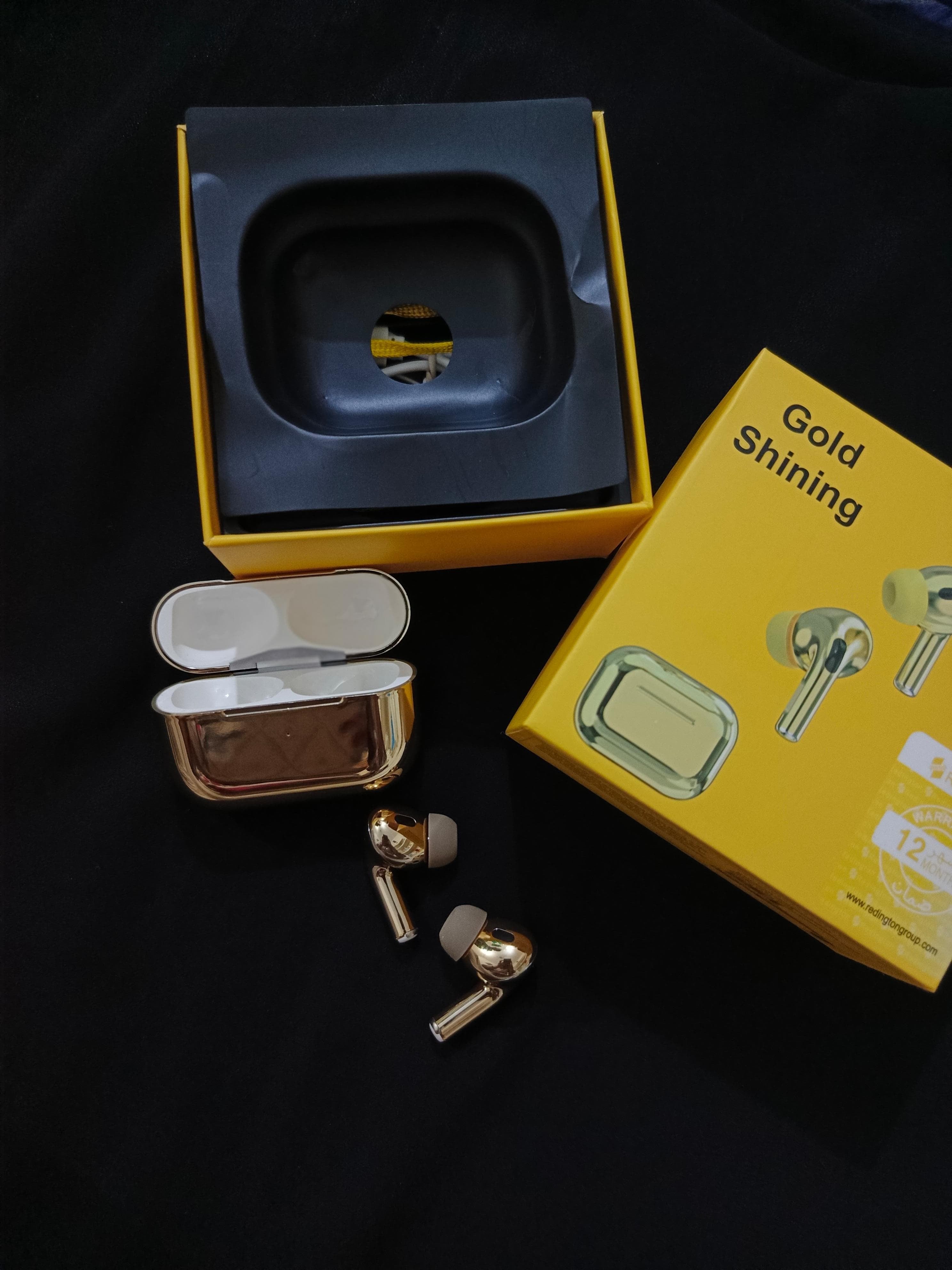 Pro 2 Wireless Earbuds (GOLD SHINING)