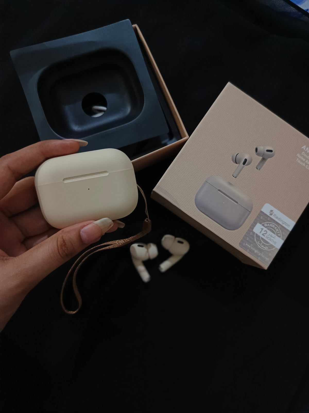 Pro 2 Wireless Earbuds (BEIGE)