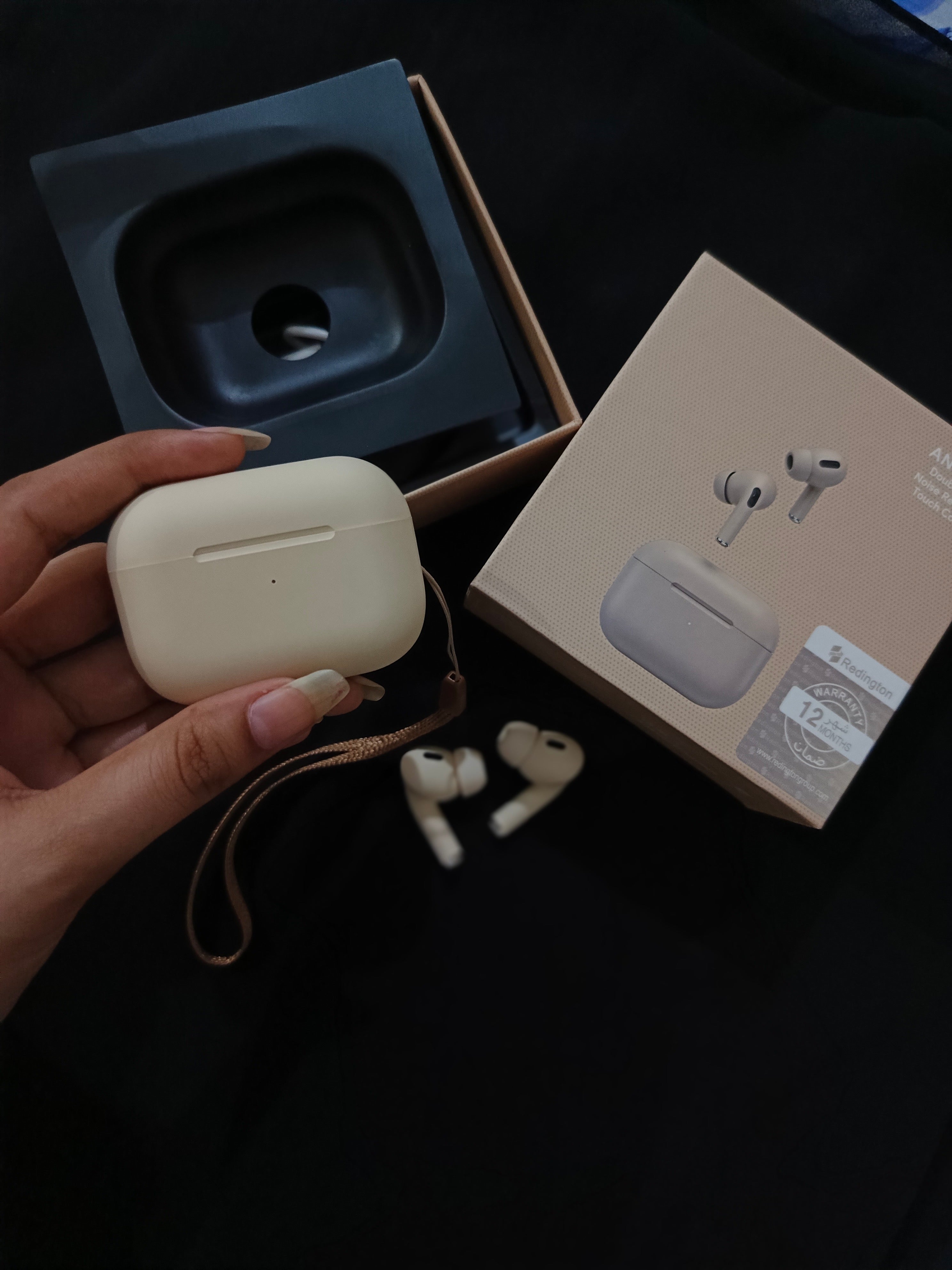 Pro 2 Wireless Earbuds (BEIGE)