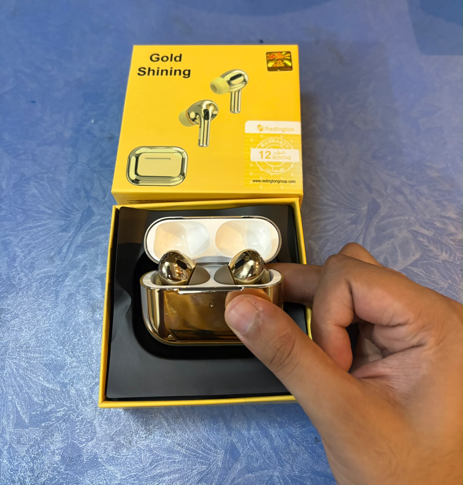 Pro 2 Wireless Earbuds (GOLD SHINING) - Gadget Nest