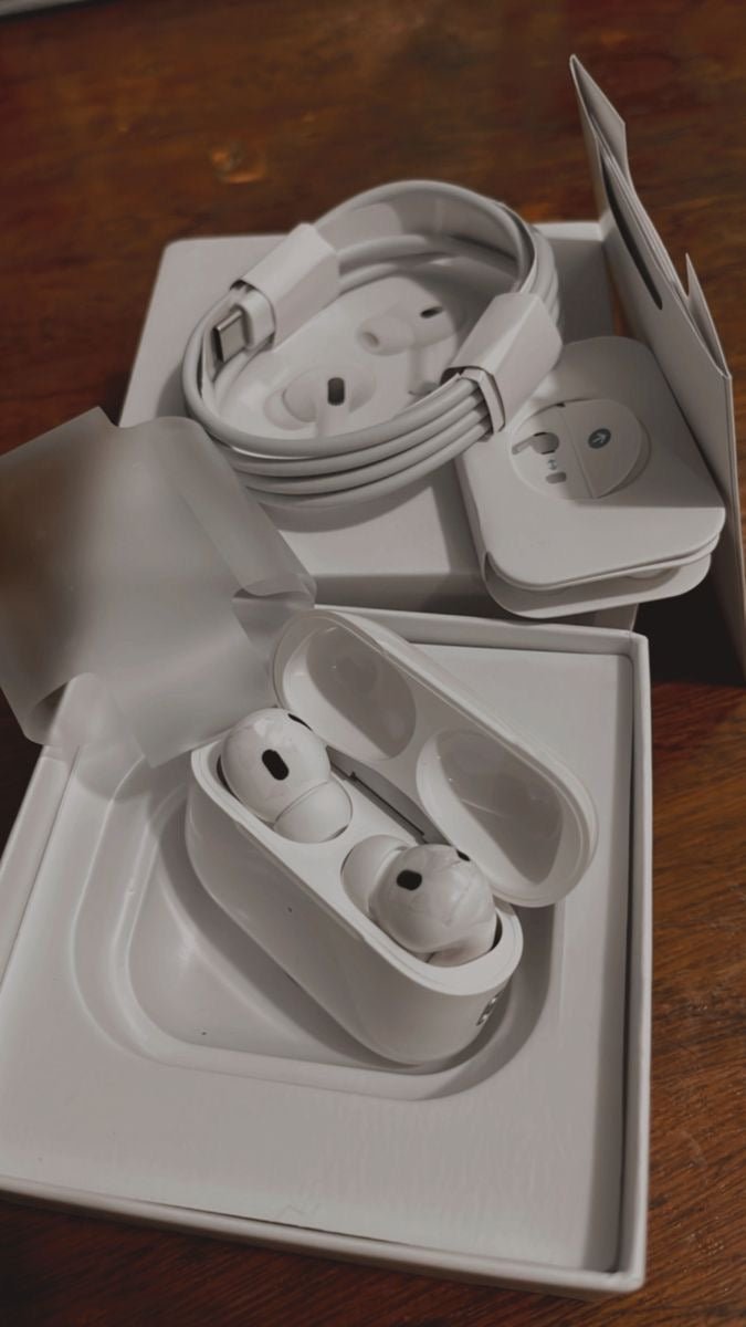 Redington Wireless Earbuds - Gadget Nest